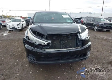 2015 Toyota Highlander Le V6 from USA, damaged, VIN 5TDBKRFH1FS104927